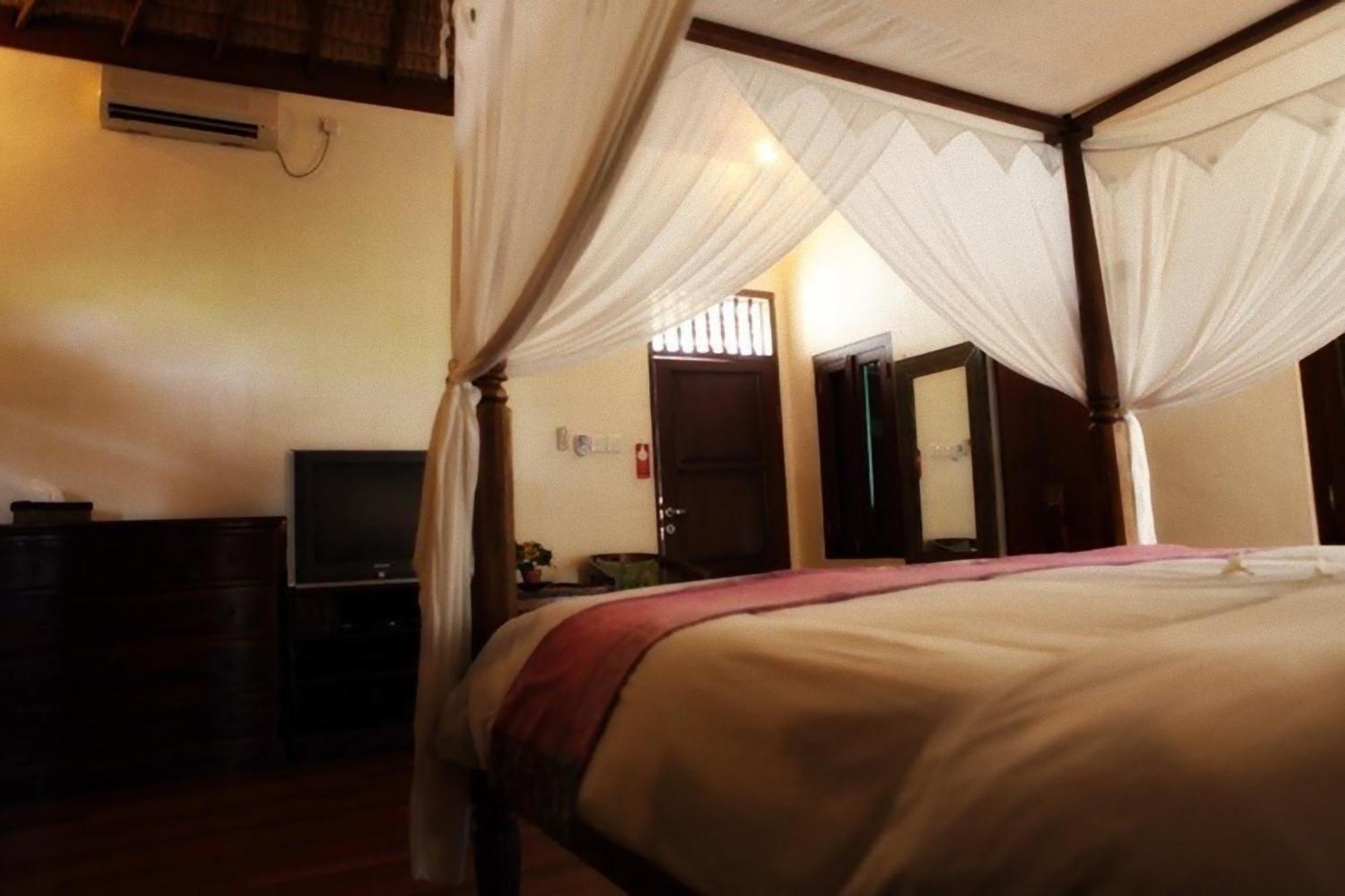 Sunhouse Guesthouse Sanur Zimmer foto