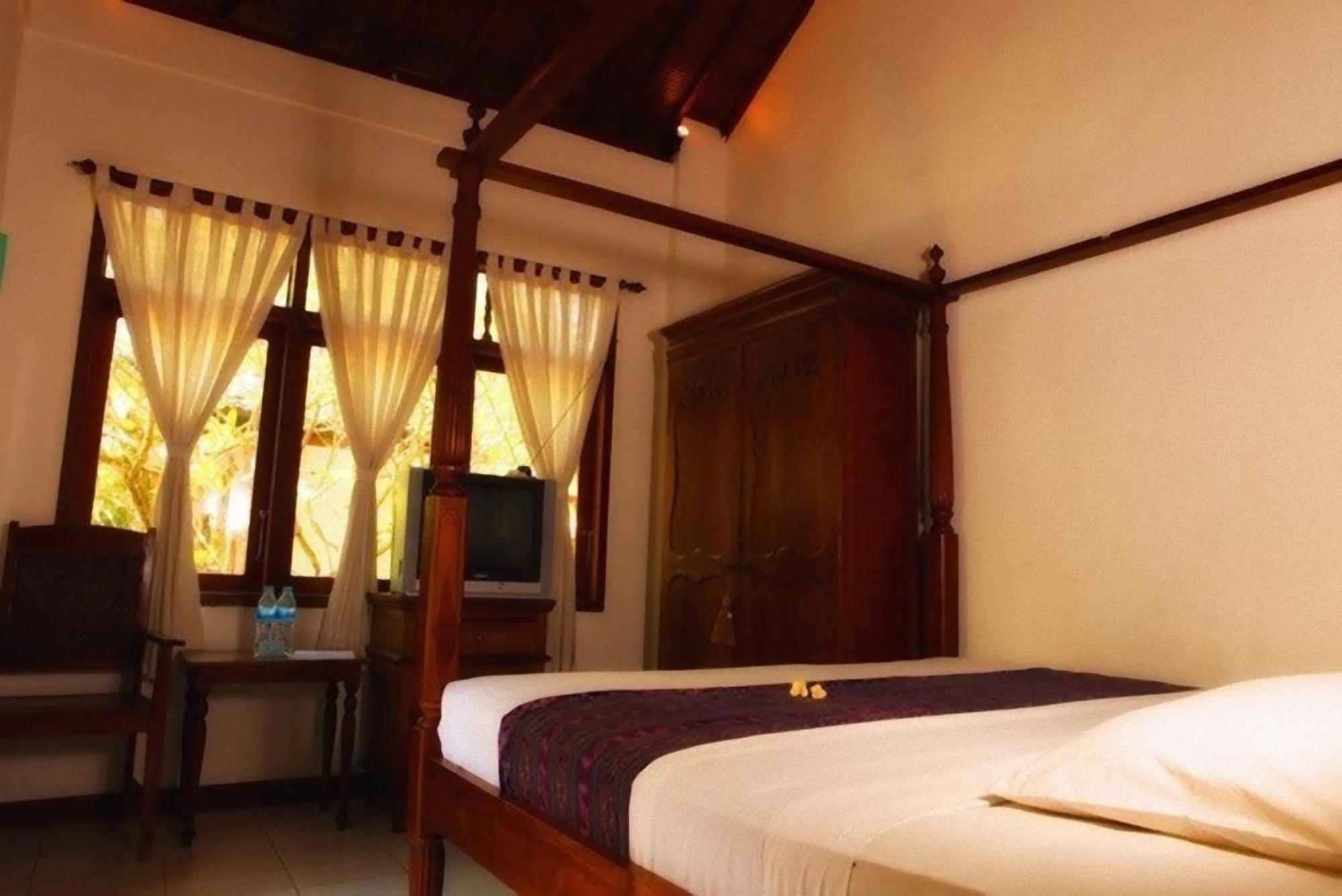 Sunhouse Guesthouse Sanur Zimmer foto